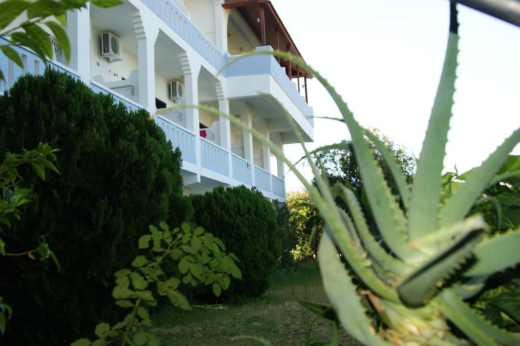 Lofos Hotel Plakias Exteriör bild