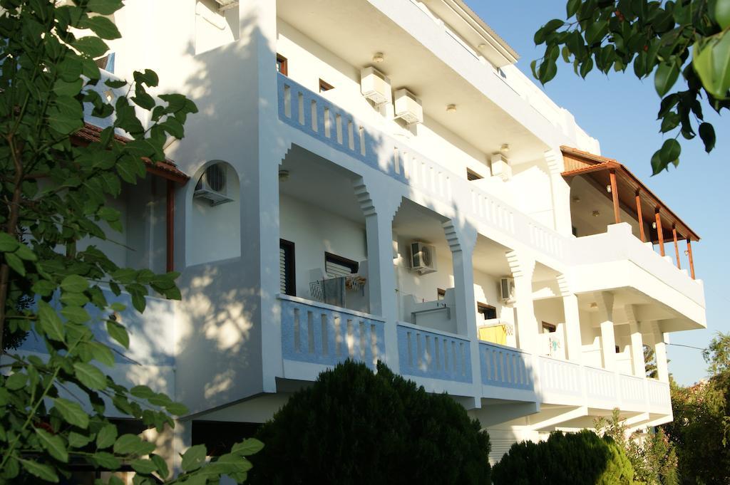 Lofos Hotel Plakias Exteriör bild